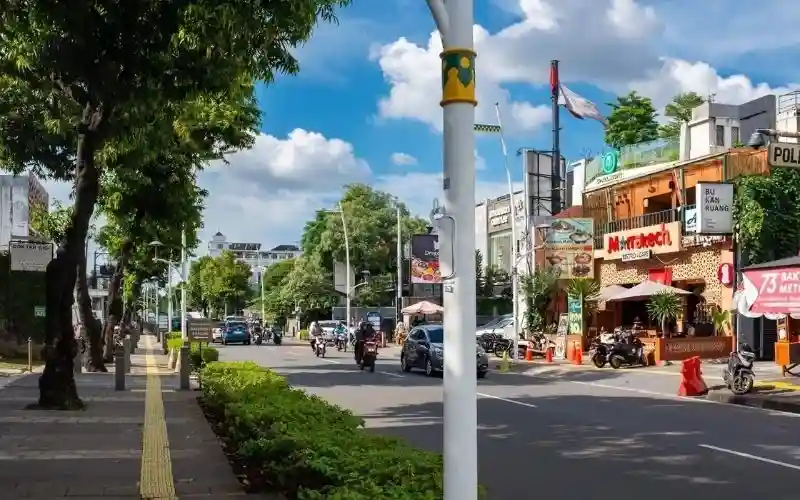 Kemang From Clay Pots to Hotspots