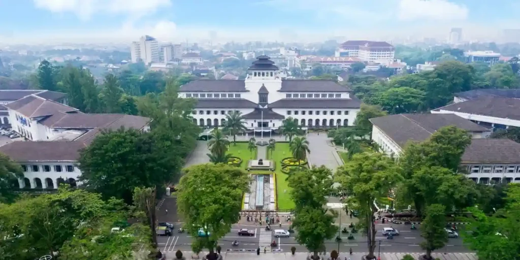Bandung