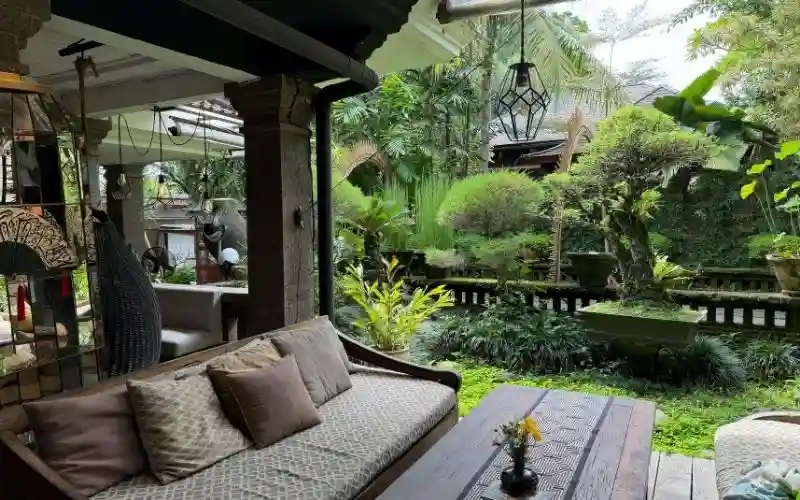 Creating and Maintaining A Beautiful Garden in Indonesia