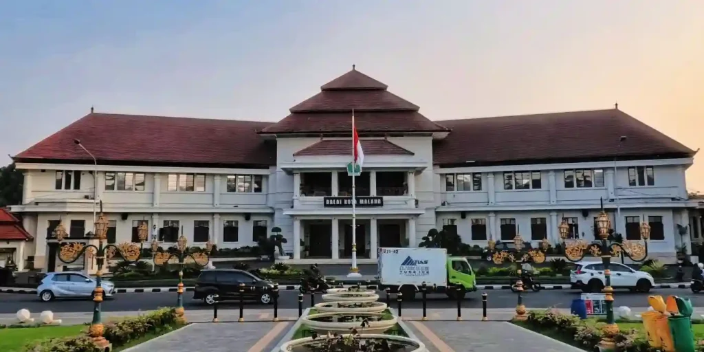 Expat Living in Malang, East Java