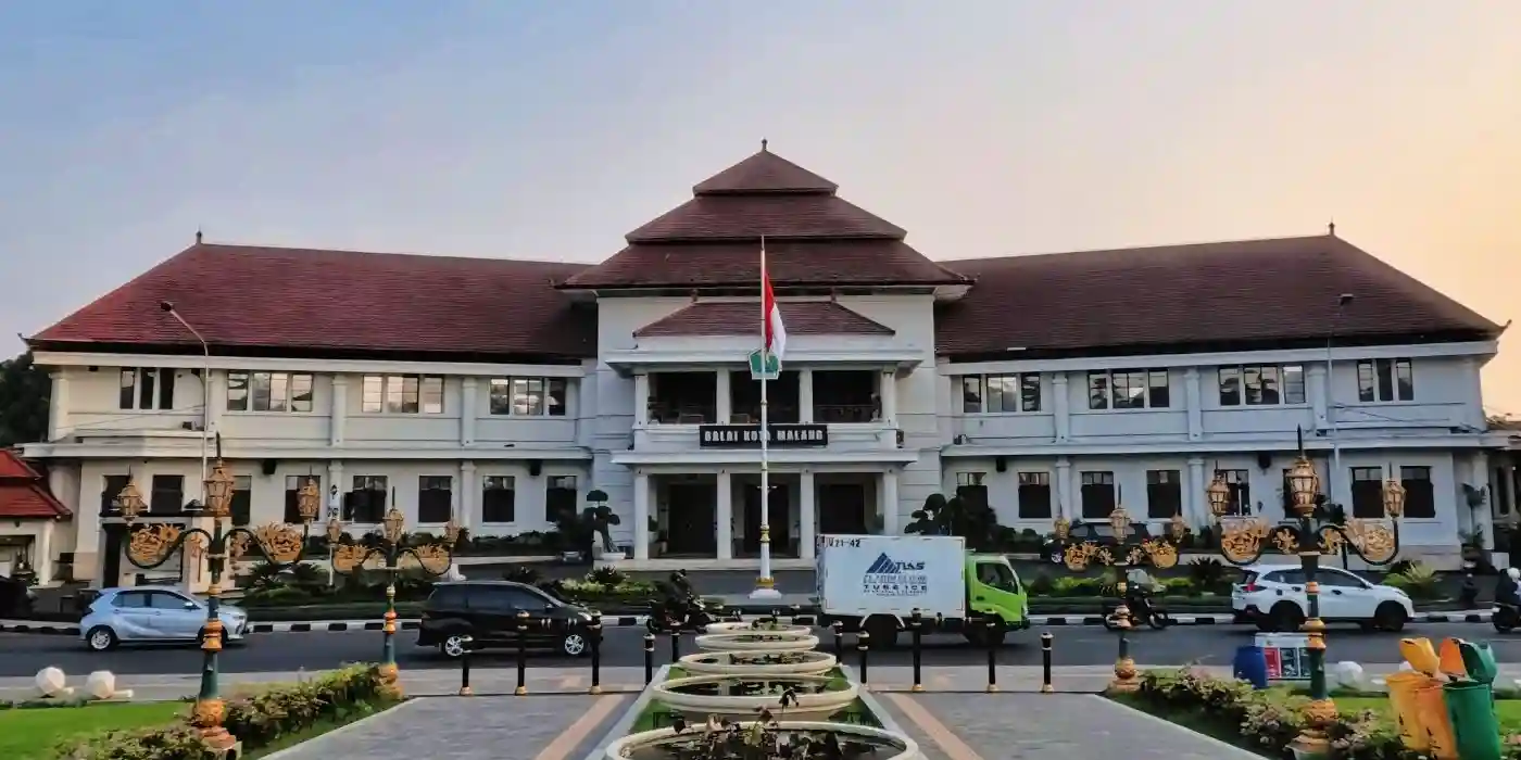 Expat Living in Malang, East Java