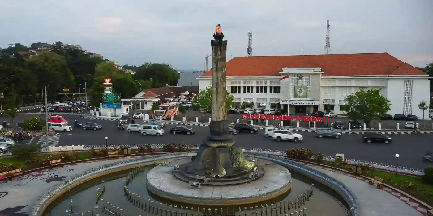 Expat Living in Semarang