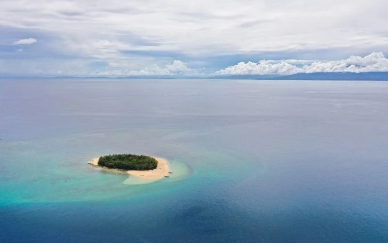 Unknown Islands