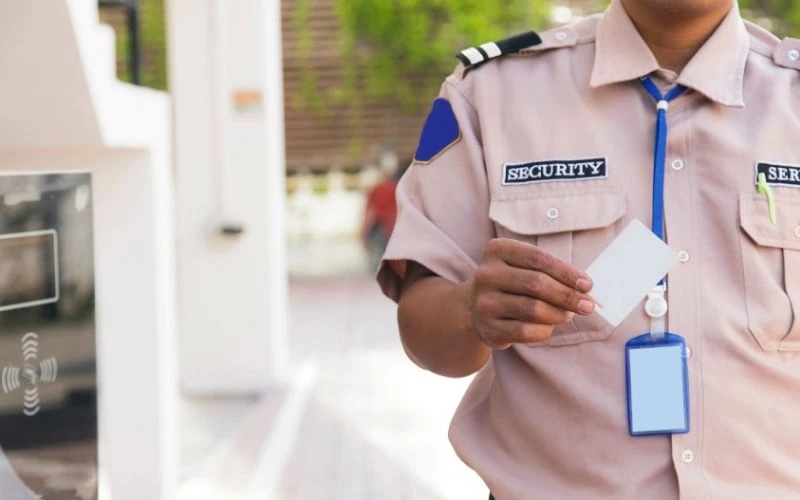 Residential Guards, Security Officers and Watchmen